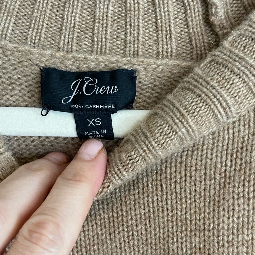 NEW J. Crew Crewneck Tunic Sweater in Everyday Cashmere, Camel, Sz XS - Picture 5 of 10